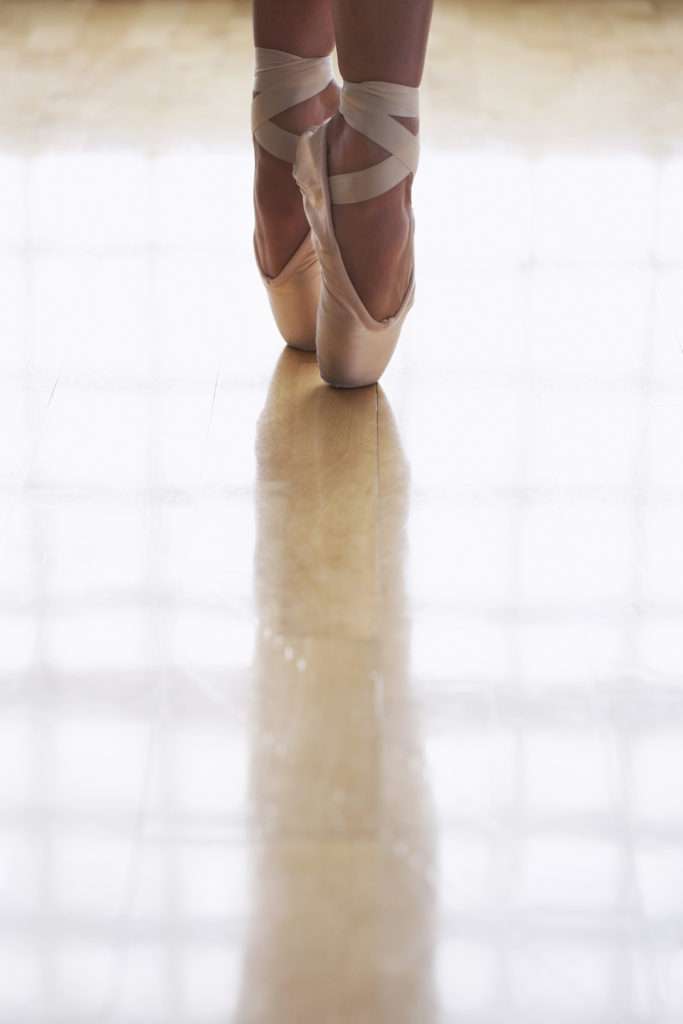 Ballerina Dancing can cause shin splints